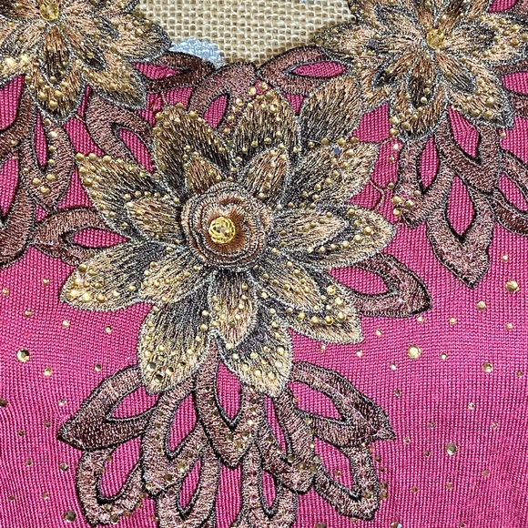 Tiansi Chinese Style Woman's Blouse with Flower Embroidery, NWT - Picture 2 of 10